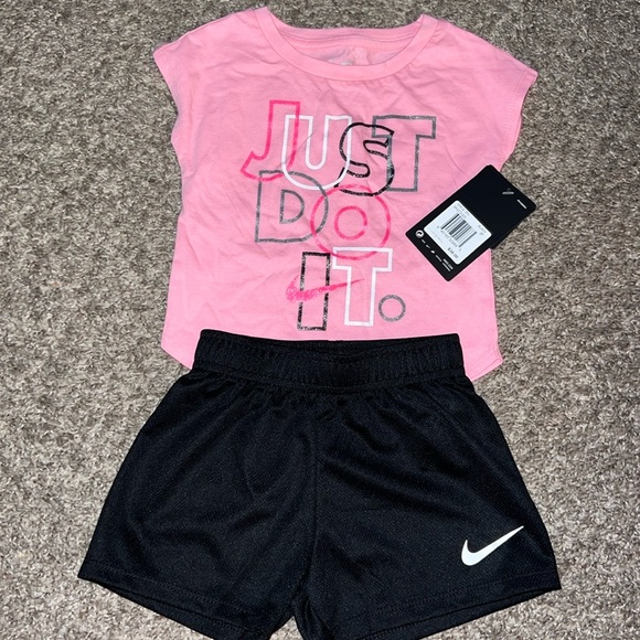 Other - Toddler Girl Nike set